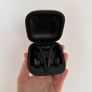 Beats by Dre Wireless Headphones